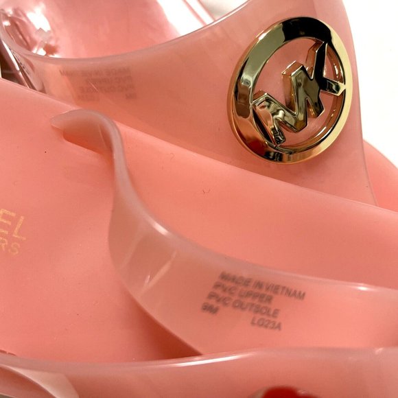 NWOB MICHAEL KORS Logo Thongs Flip-Flop Sandals Slide On Soft Pink Rubber - Picture 8 of 9